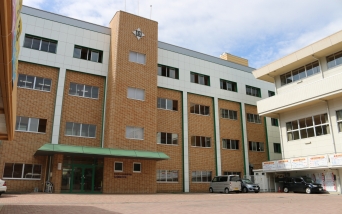 学校法人 石川高等学校